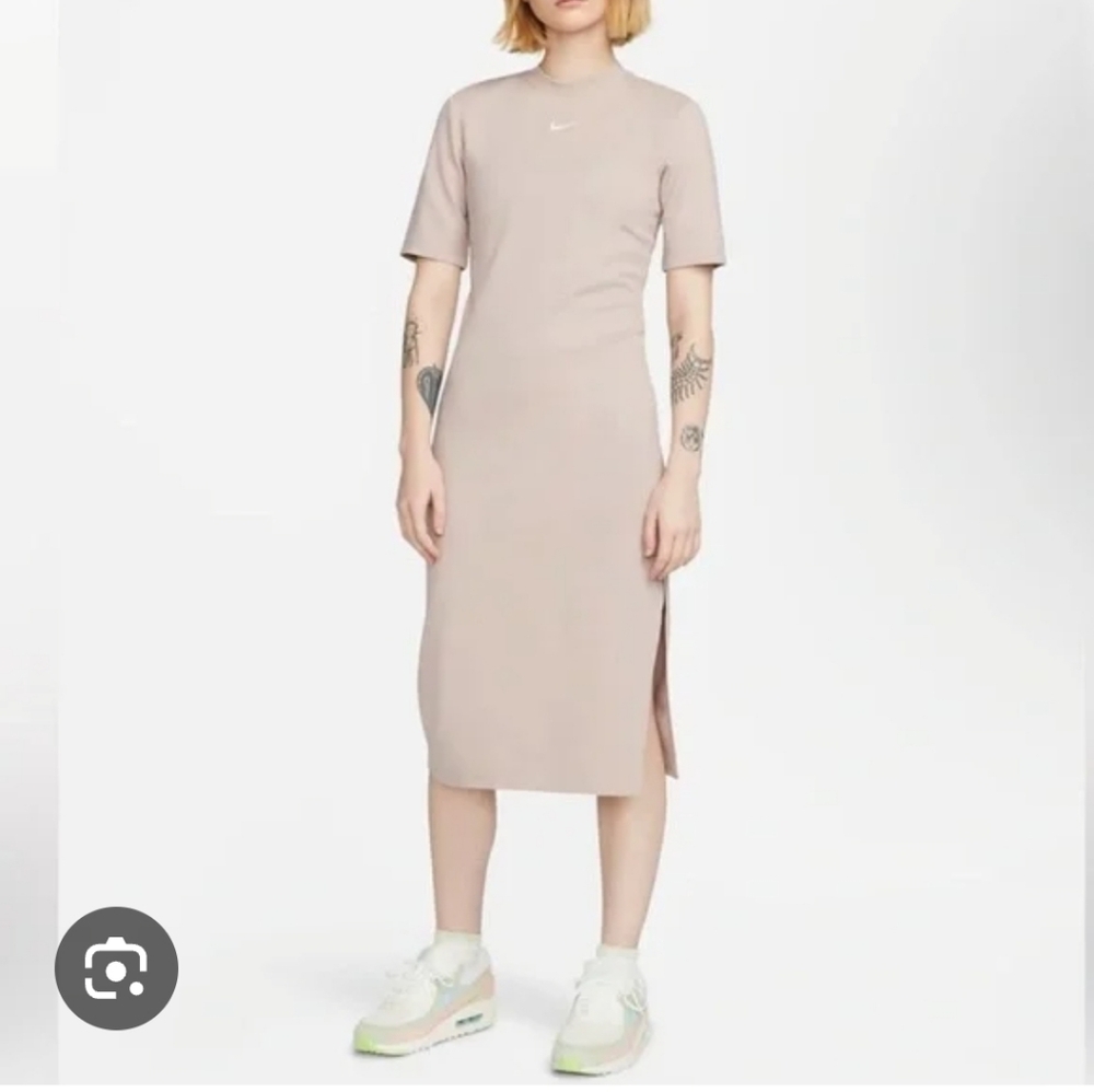 Nike Women's Midi Dress, Large, Blush Pink